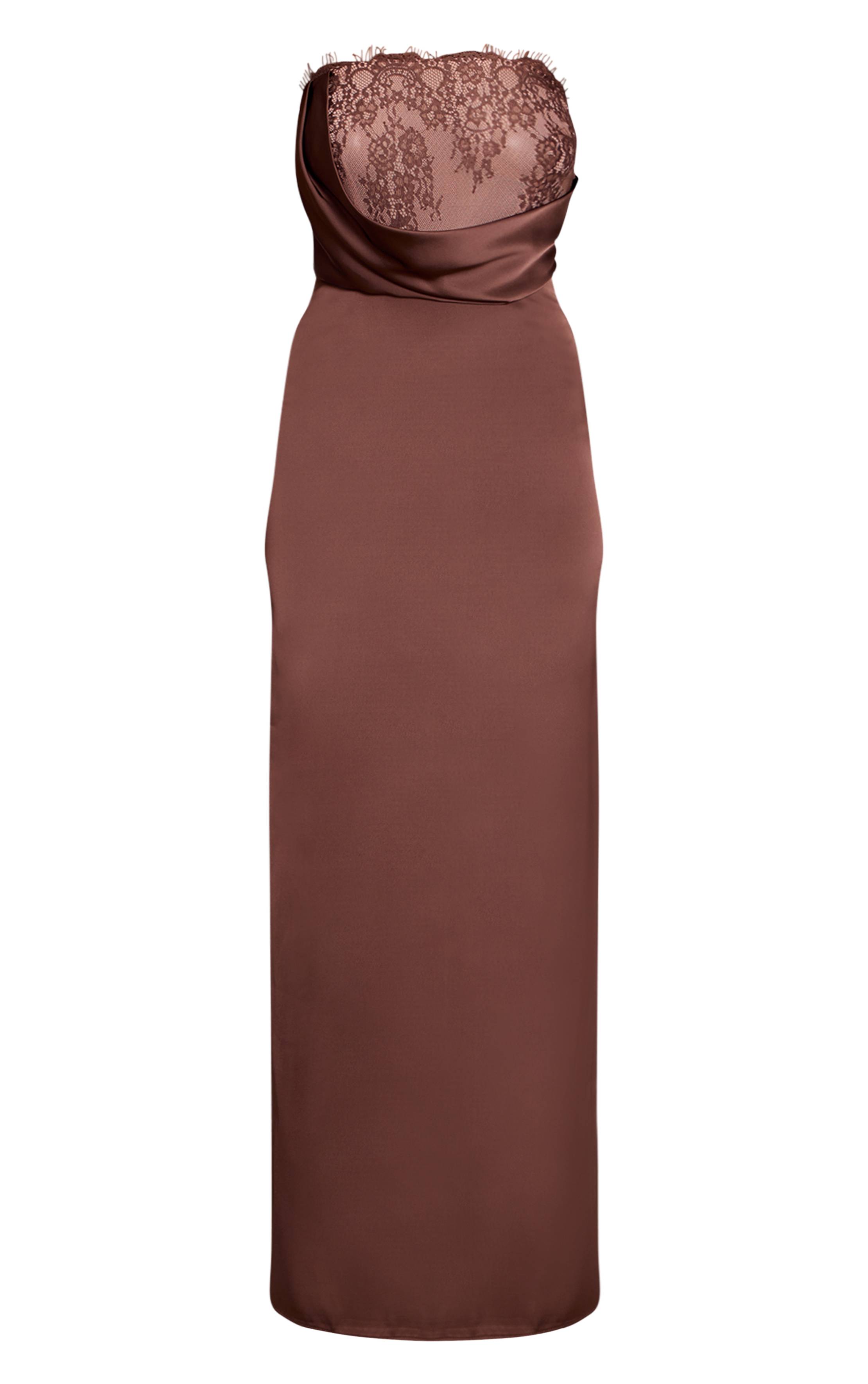 Chocolat Robe Longue En Satin Avec Détails En Dentelle