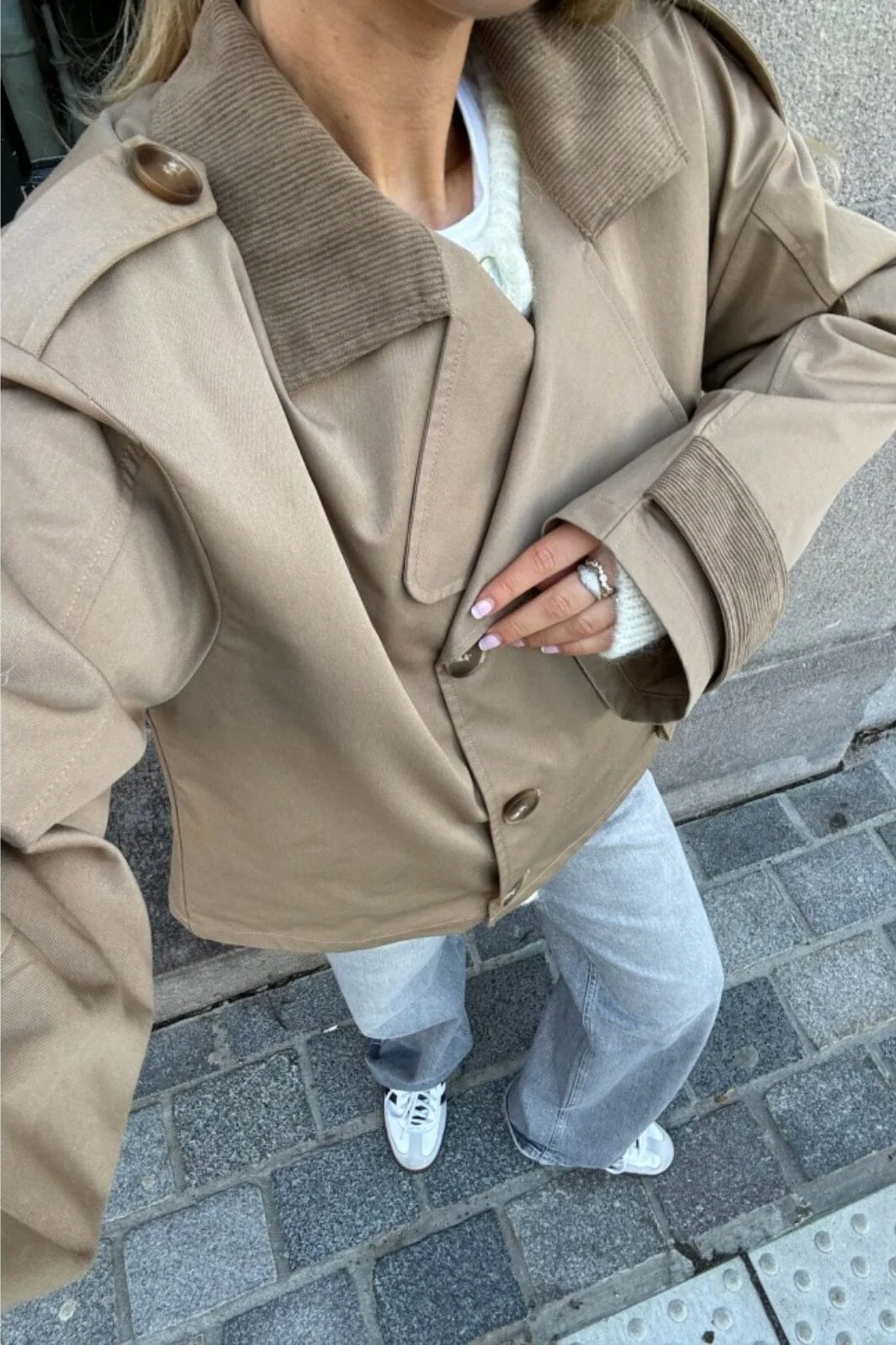 BYIC Astaic Short Trenchcoat