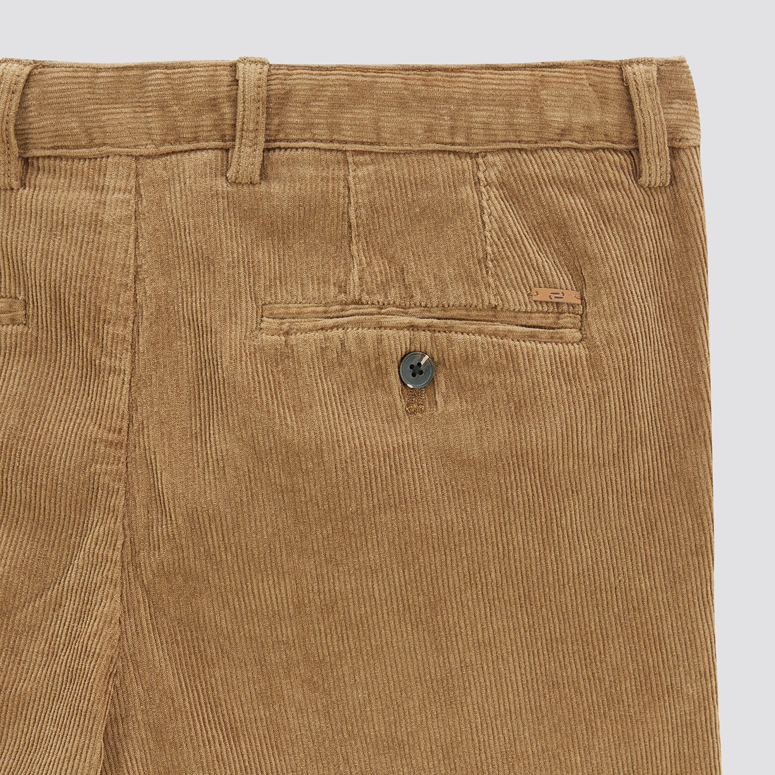Pantalon chino en velours contient du coton recycl Marron