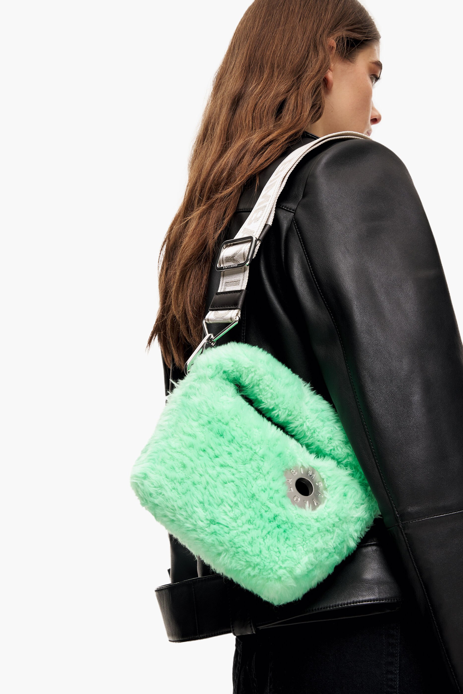 Bolsa hobo pequena, cabelo verde menta