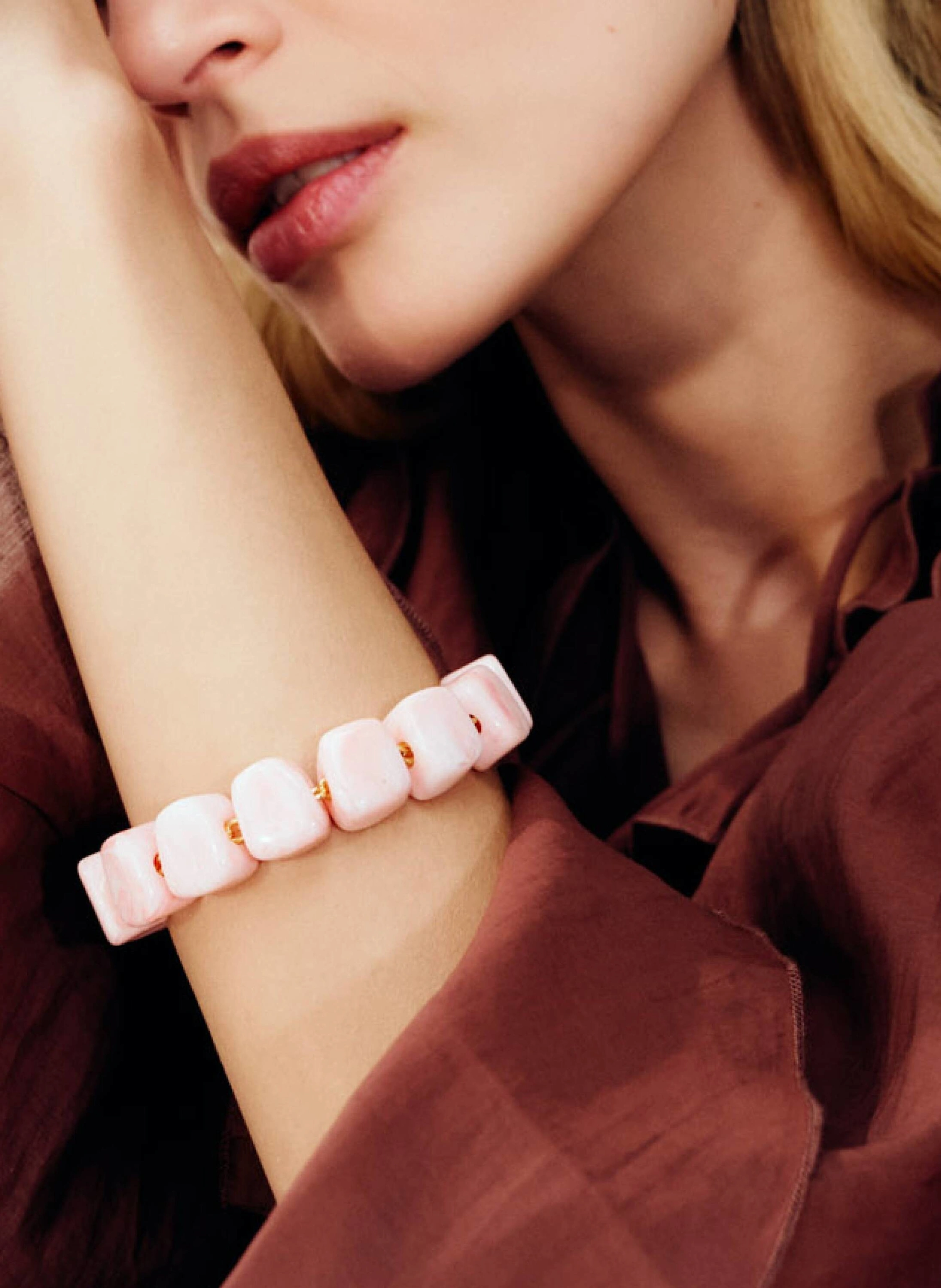 VANESSA BARONI Armband MINI ORGANIC SHAPED BRACELET BUBBLEGUM TWIST by GLAMBOU