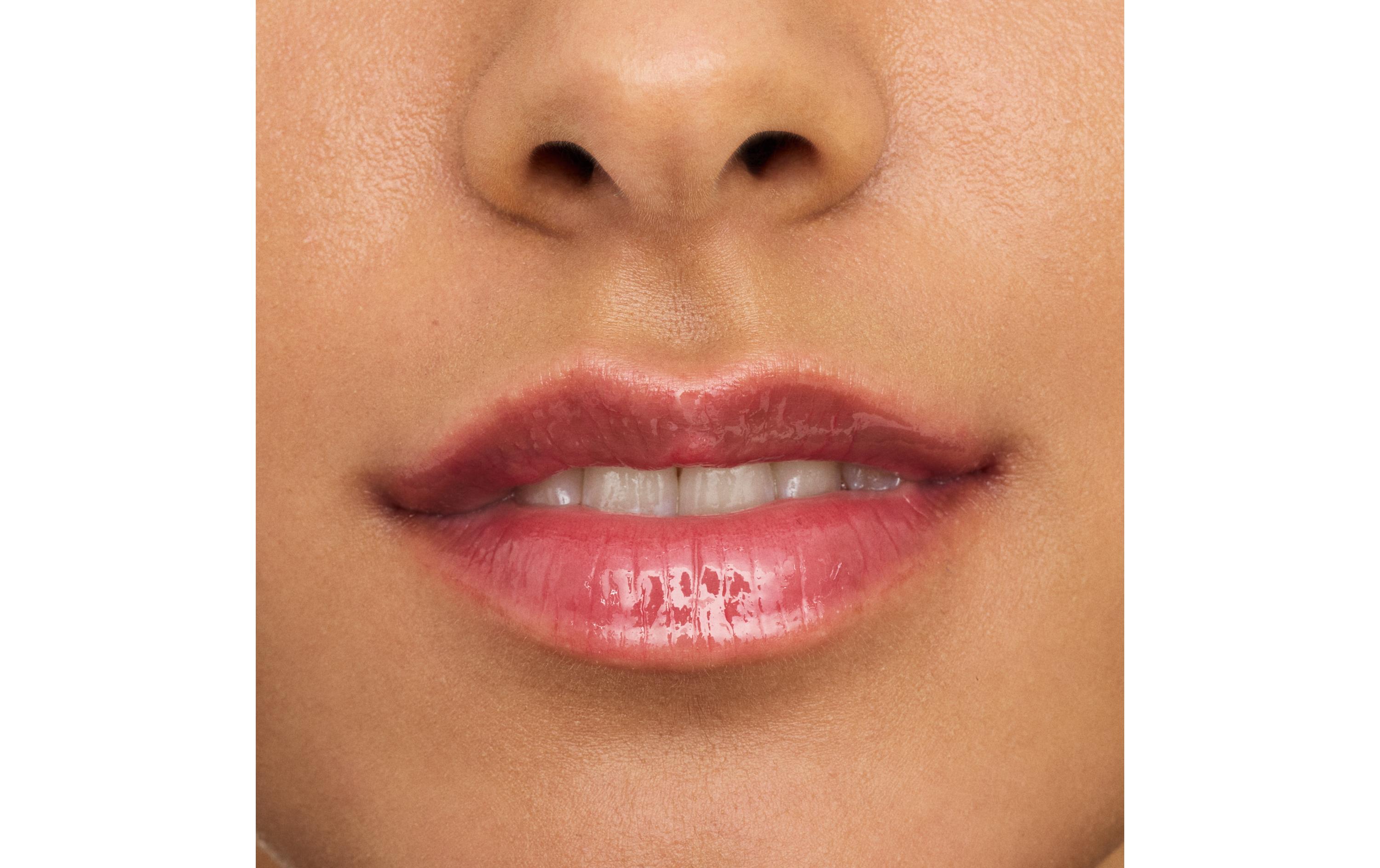 Lip Booster Hydra Kiss 07 Classy GlassyPflegendes Lippenöl in einem transparenten Farbton