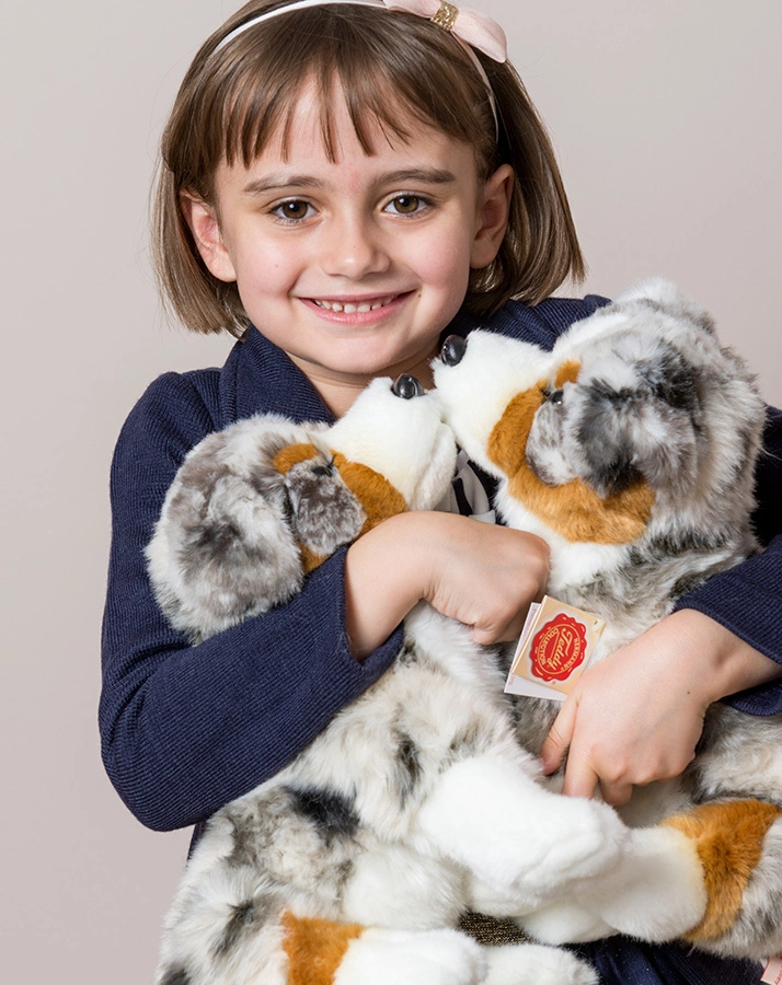 Kuscheltier AUSTRALIAN SHEPHERD (30cm) sitzend in weiß/braun