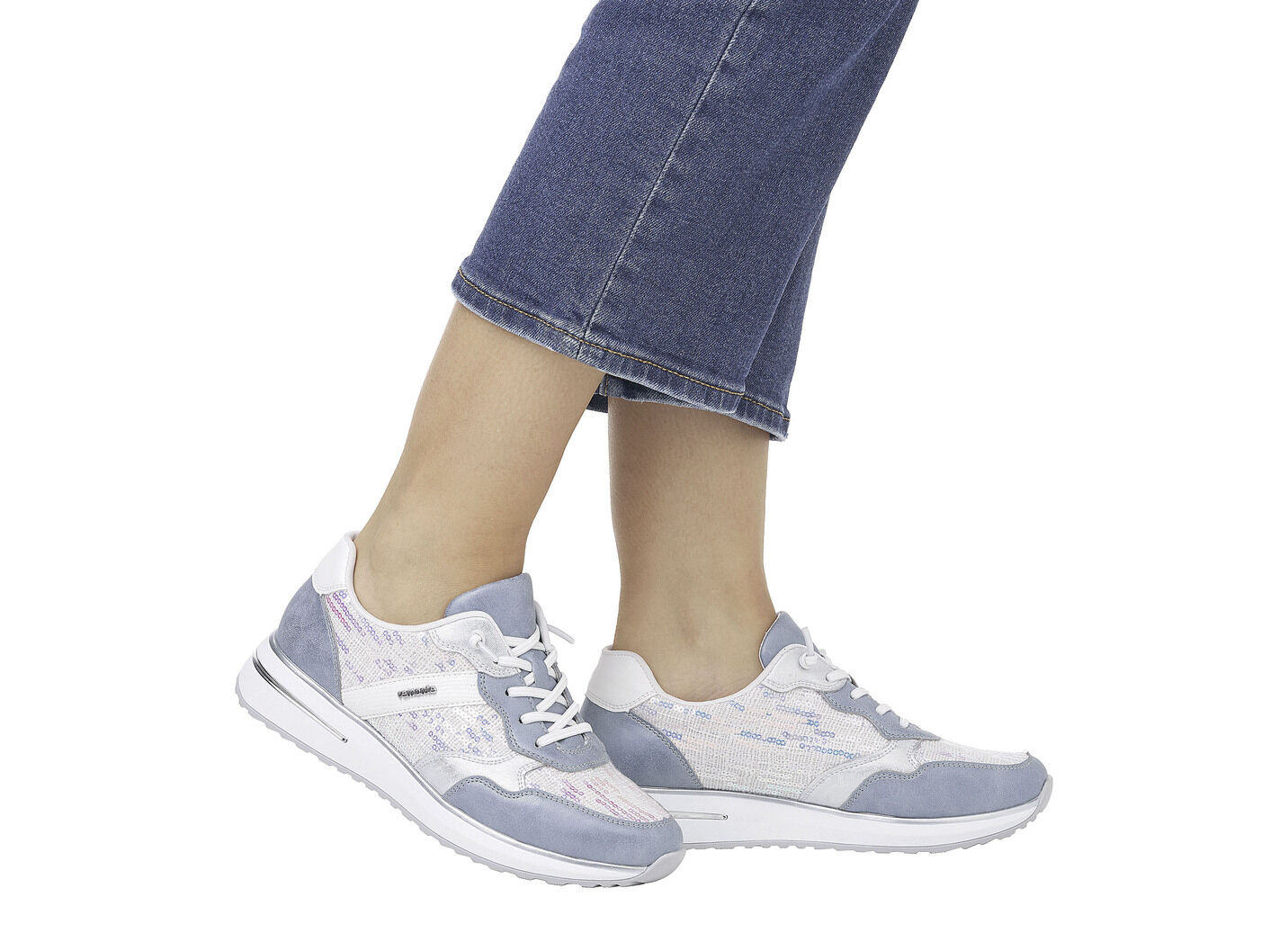Sneaker mit schimmernden Pailletten