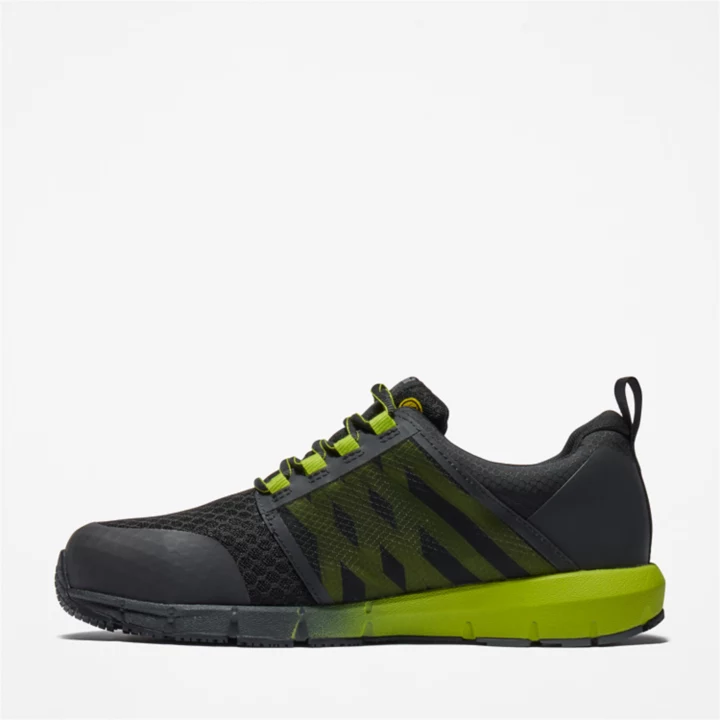 Sapato de trabalho masculino Radius com biqueira de liga metálica, nas cores preto e verde.