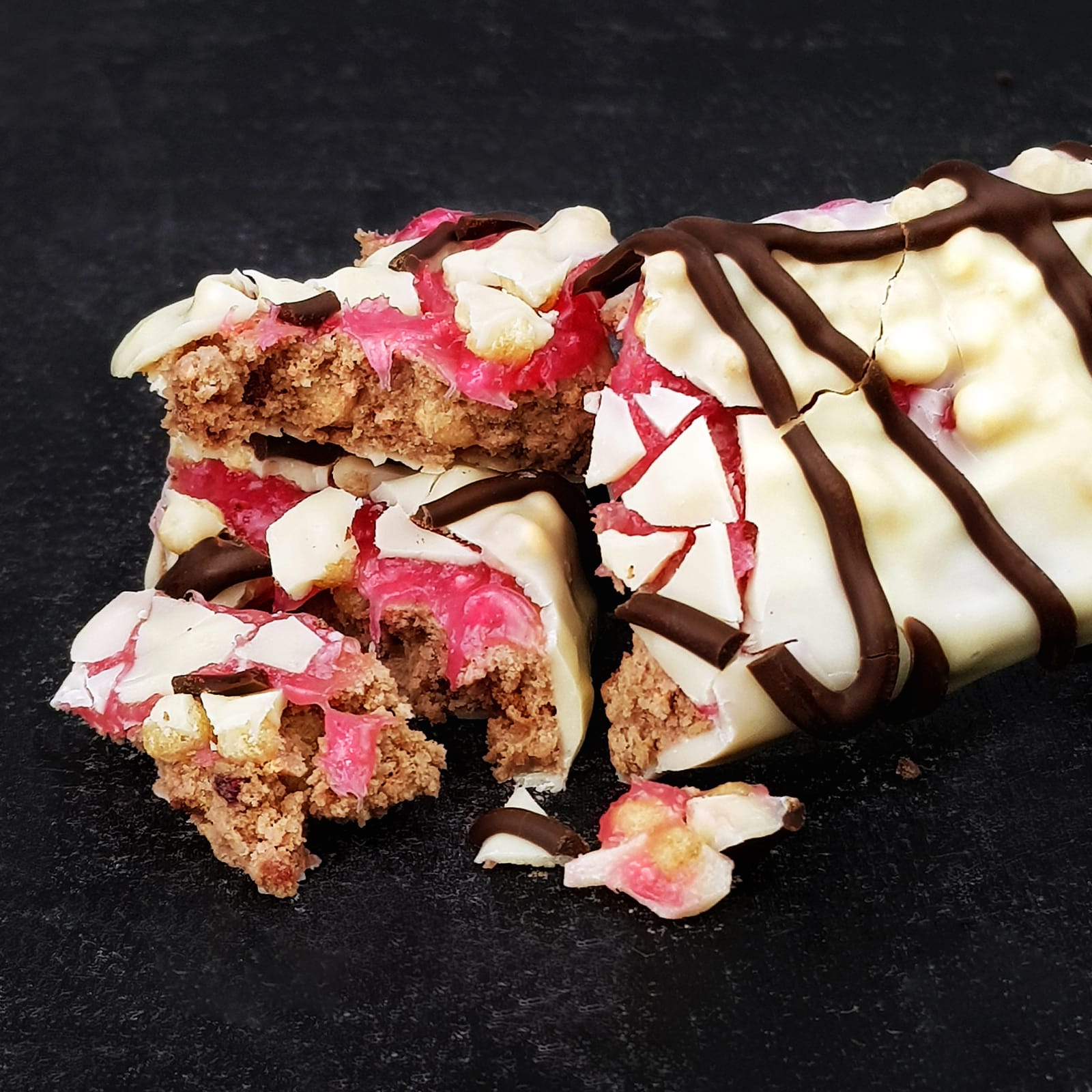 Crunchy Protein Bar - 12x45g - Raspberry White Chocolate