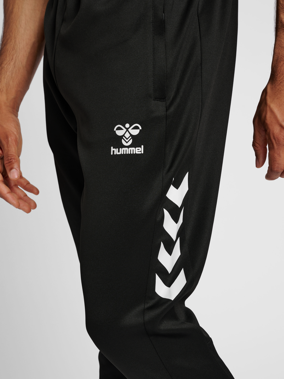 hmlCORE XK TRAINING POLY PANTS