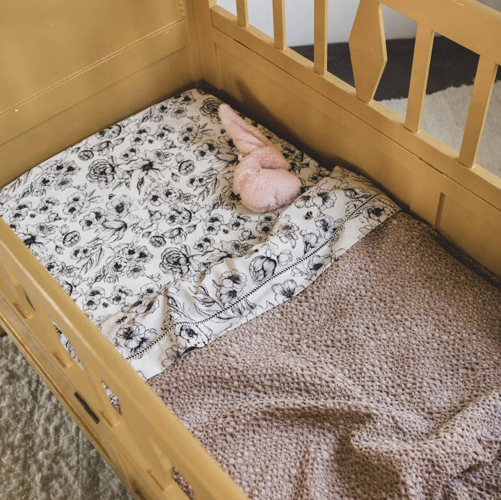 baby wiegdeken Honeycomb 70x100 cm blossom powder