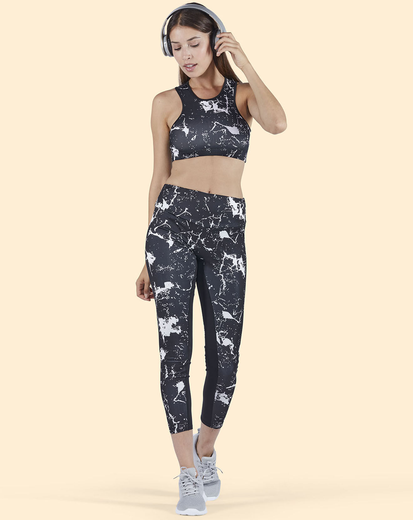 Onamaste Legging de runing coupe compressive noir/blanc