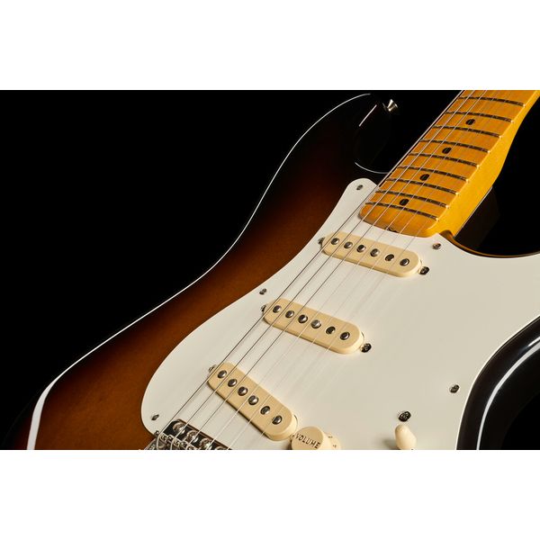 Fender AV II 57 STRAT MN 2TS