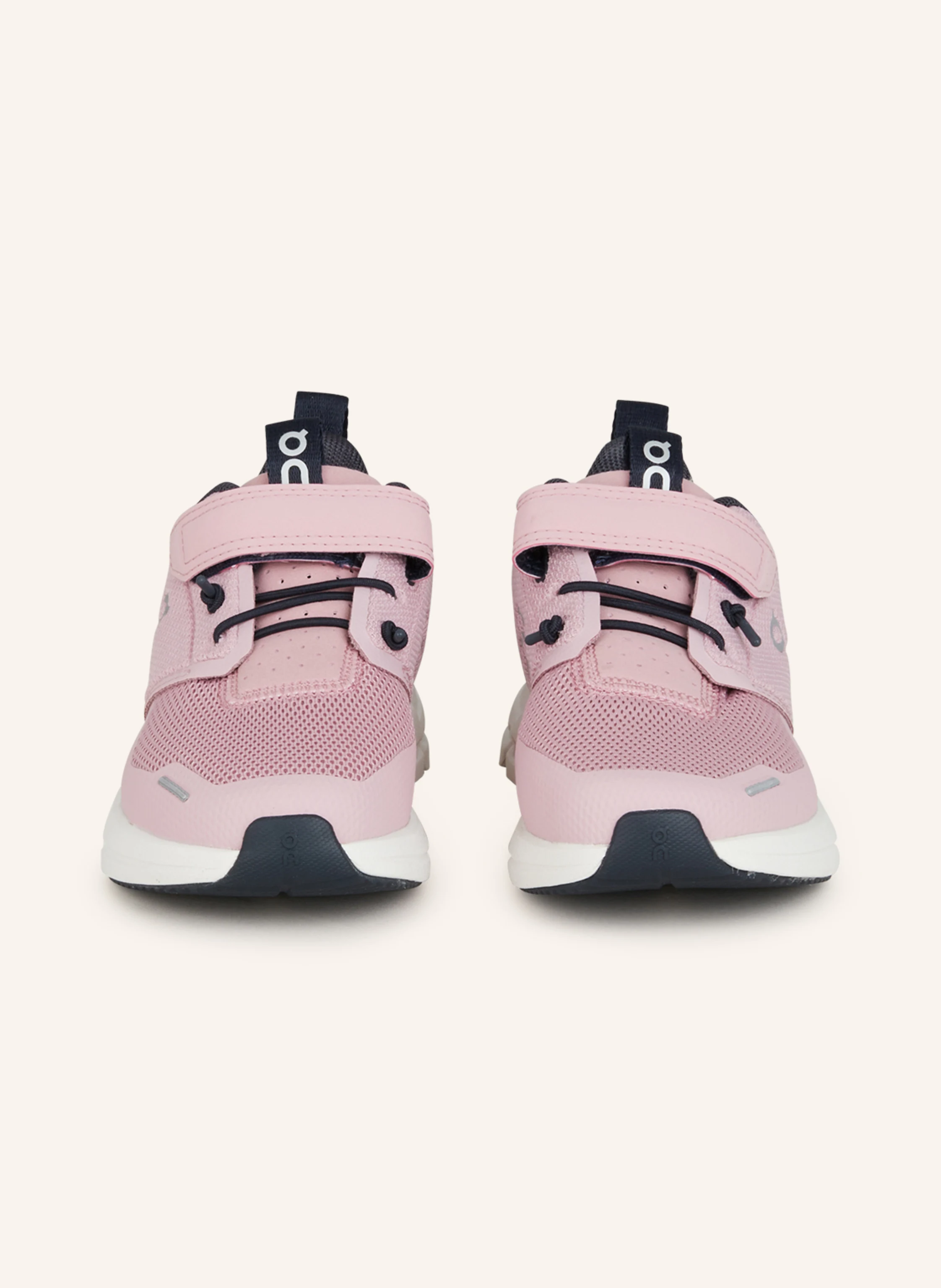 On Sneaker CLOUD PLAY