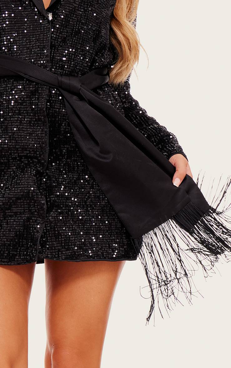 Noir Robe Blazer À Paillettes Avec Détail De Glands Et Lien