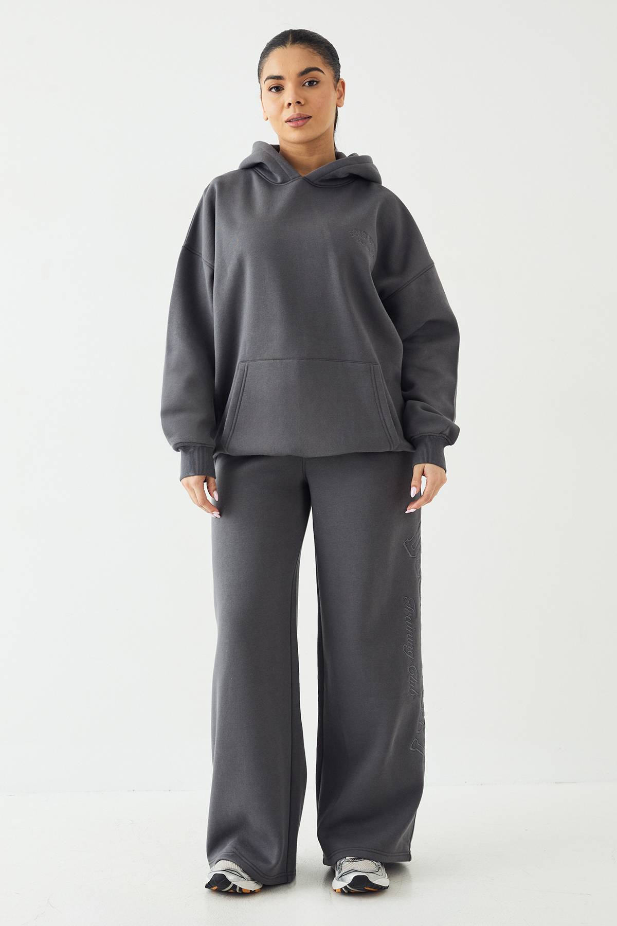 Jogging Jambe Droite DSGN Studio Sport Training Club