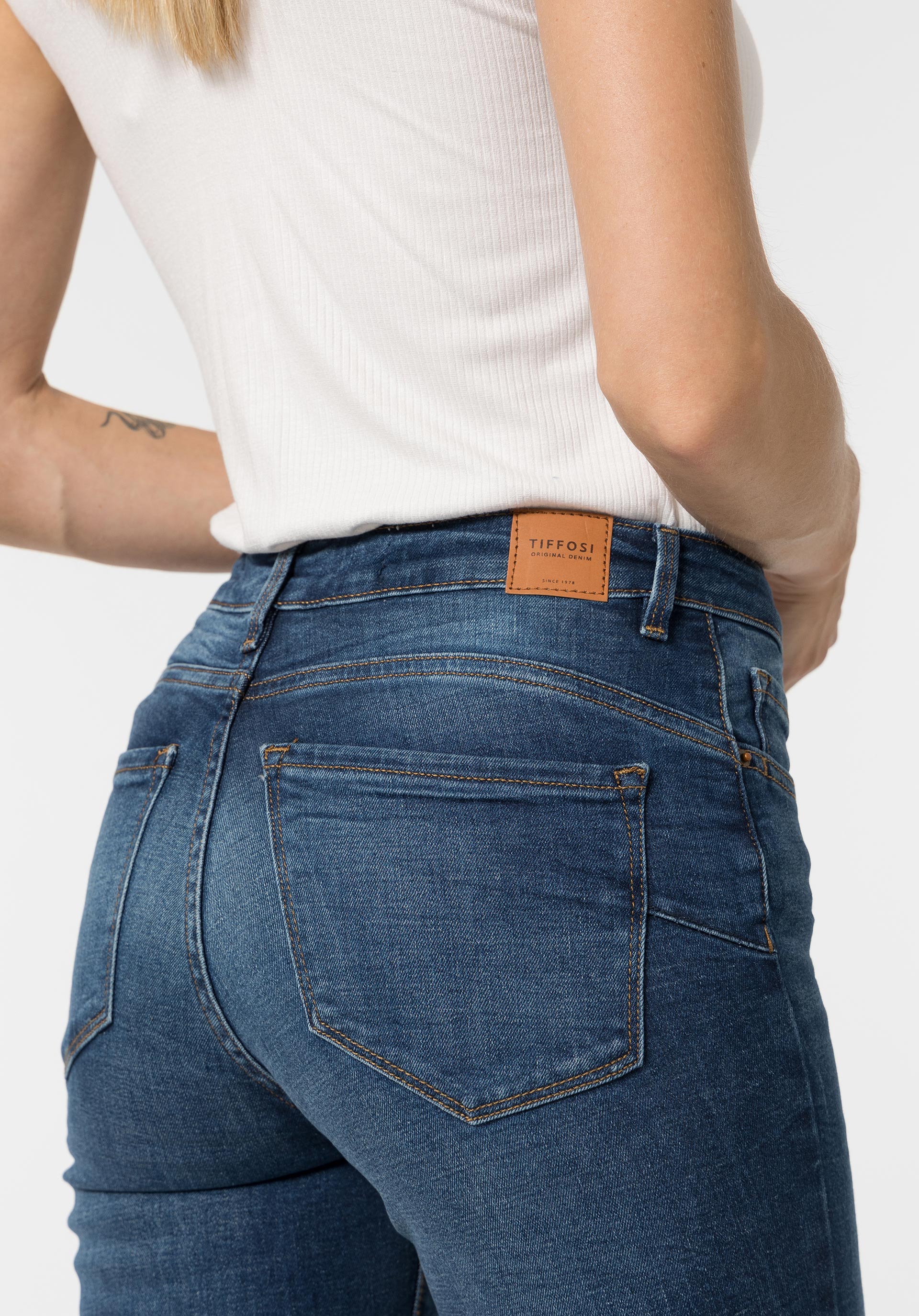 Jeans Light Push-up Skinny Cintura Média