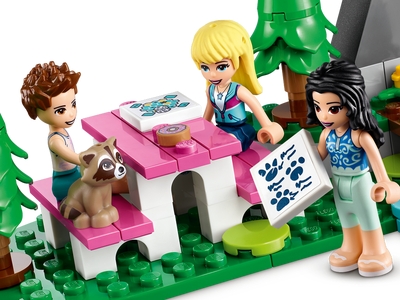 LEGO Boscamper en zeilboot (41681)