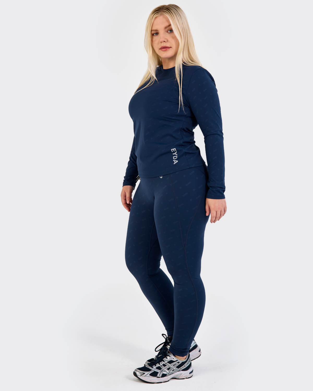Eyda Ellie Ultralight Long Sleeve Logo Night Sky