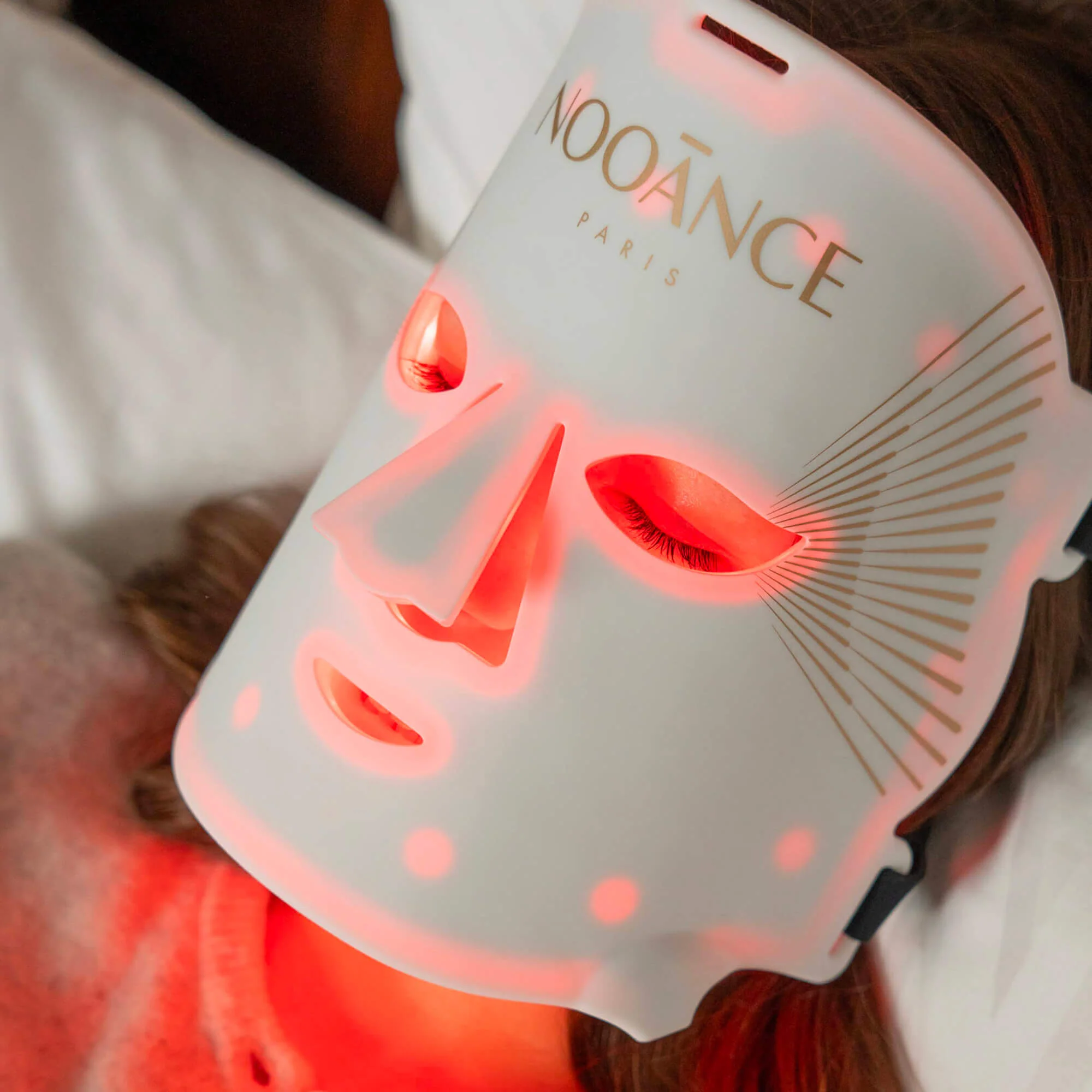 Nooance Masque LED Anti-âge Le Professionnel