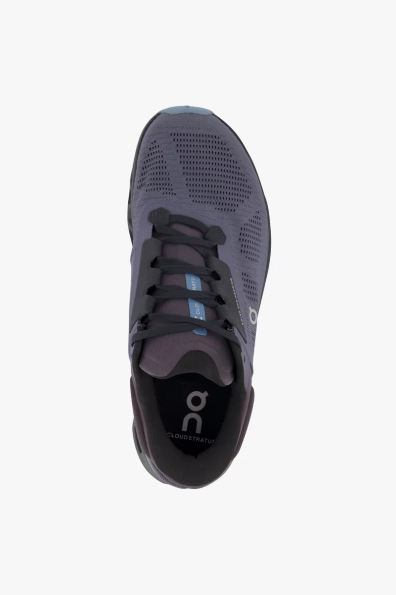 ON Cloudstratus 3 Herren Laufschuh
