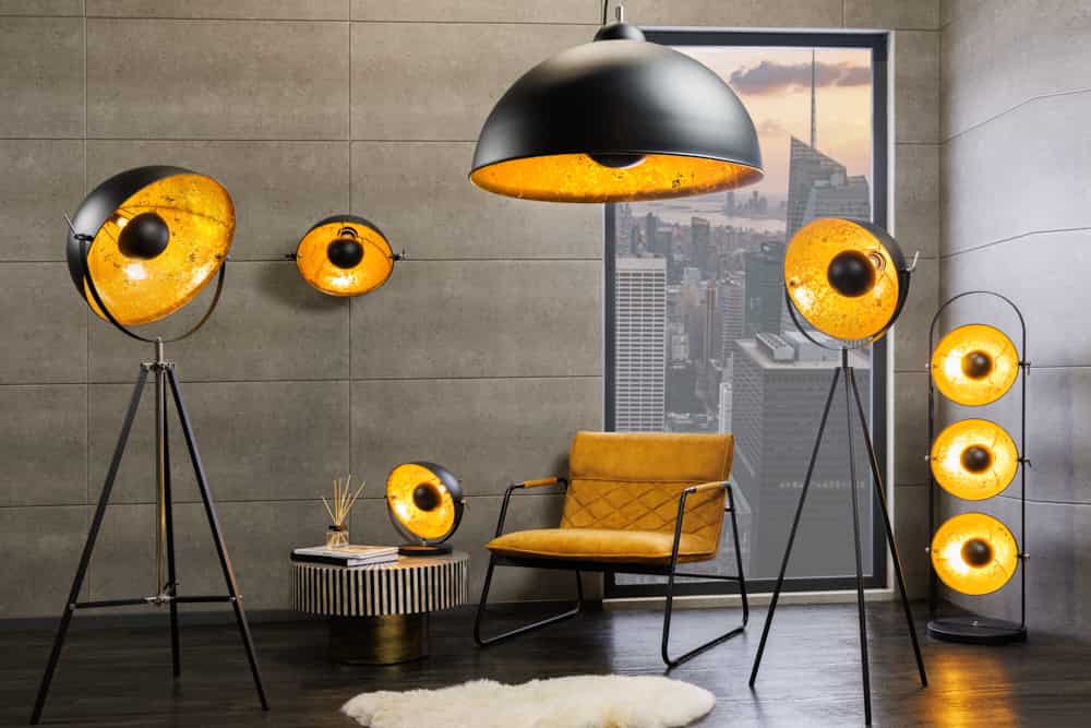 Stehlampe BIG STUDIO 170cm schwarz Blattgold-Optik Industrial Design
