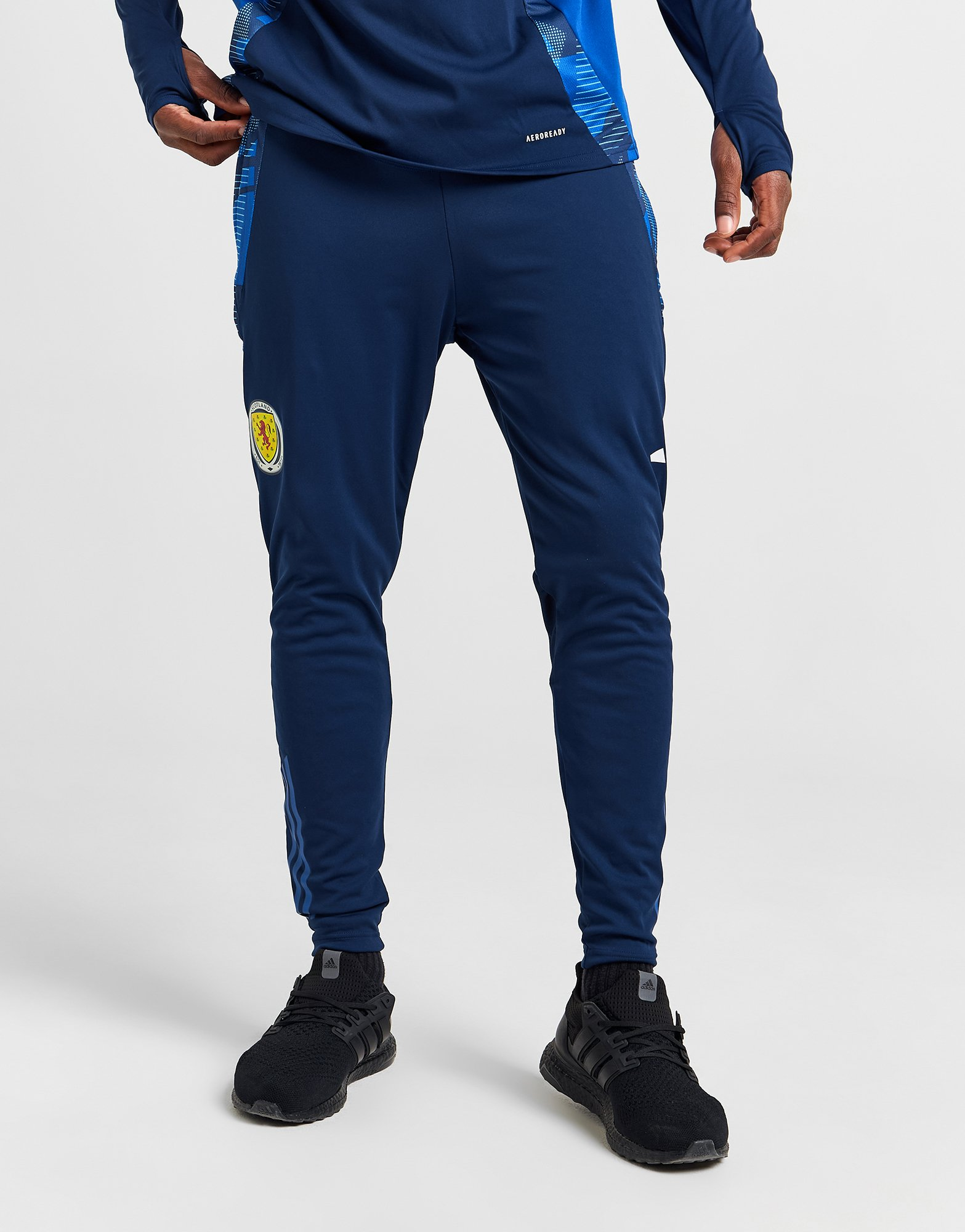 adidas Pantalon d'entraînement Ecosse Tiro 24 Homme