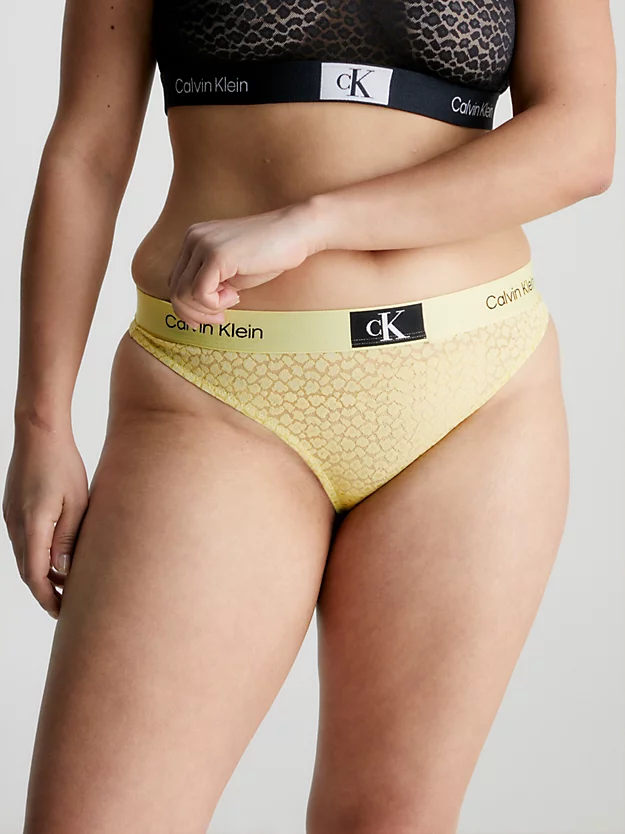 Calcinha fio dental de renda - CK96