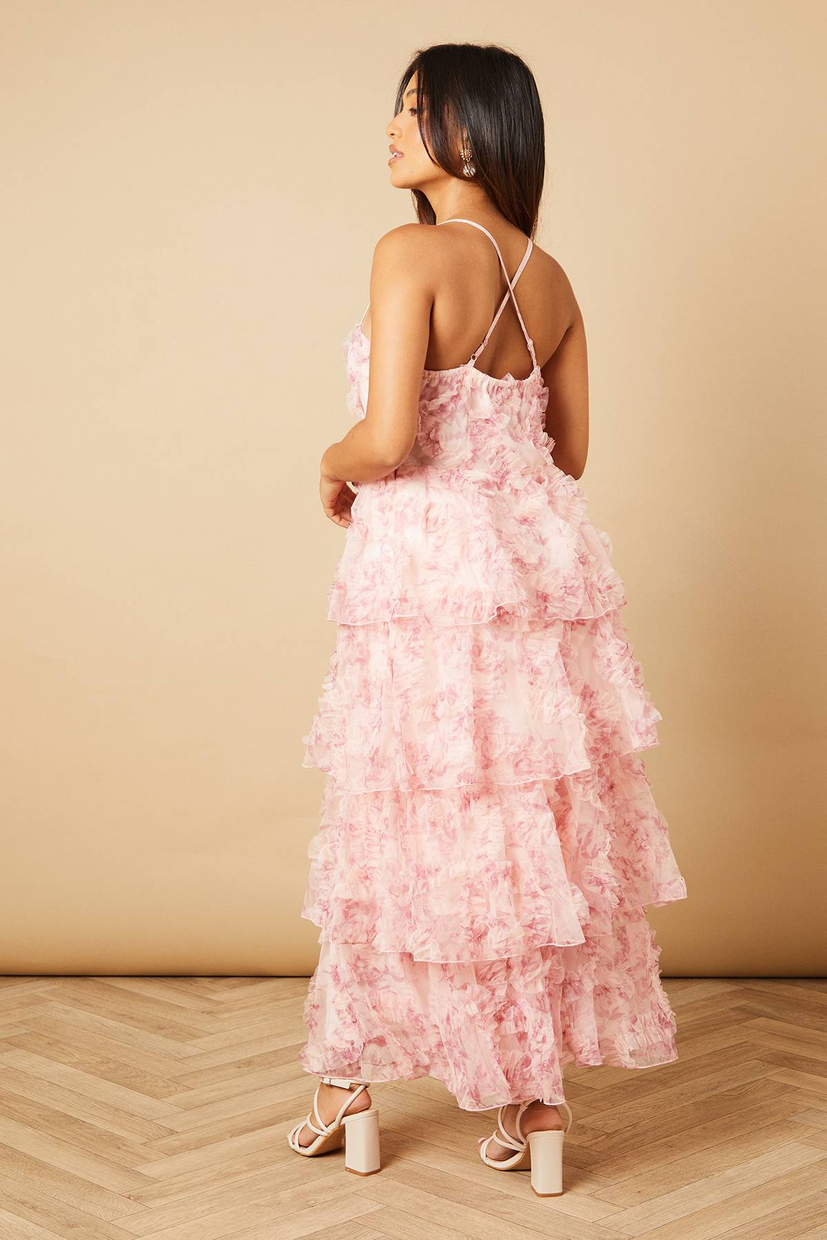 Oasis Robe Mi-Longue à Bretelles Texturée Florale Petite Taille