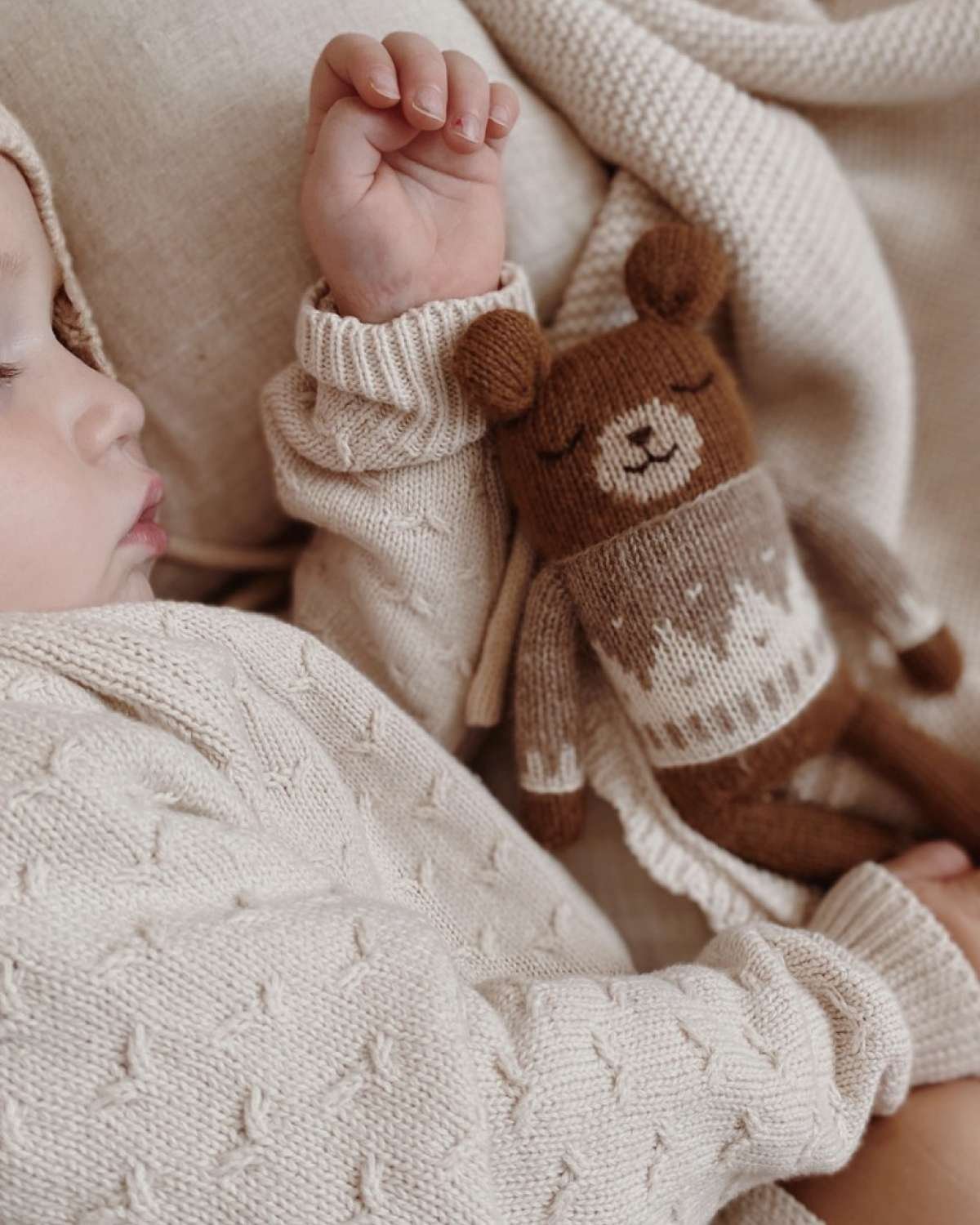 Kosebamse – Håndstrikket Alpakkaull | Teddy Knit Toy