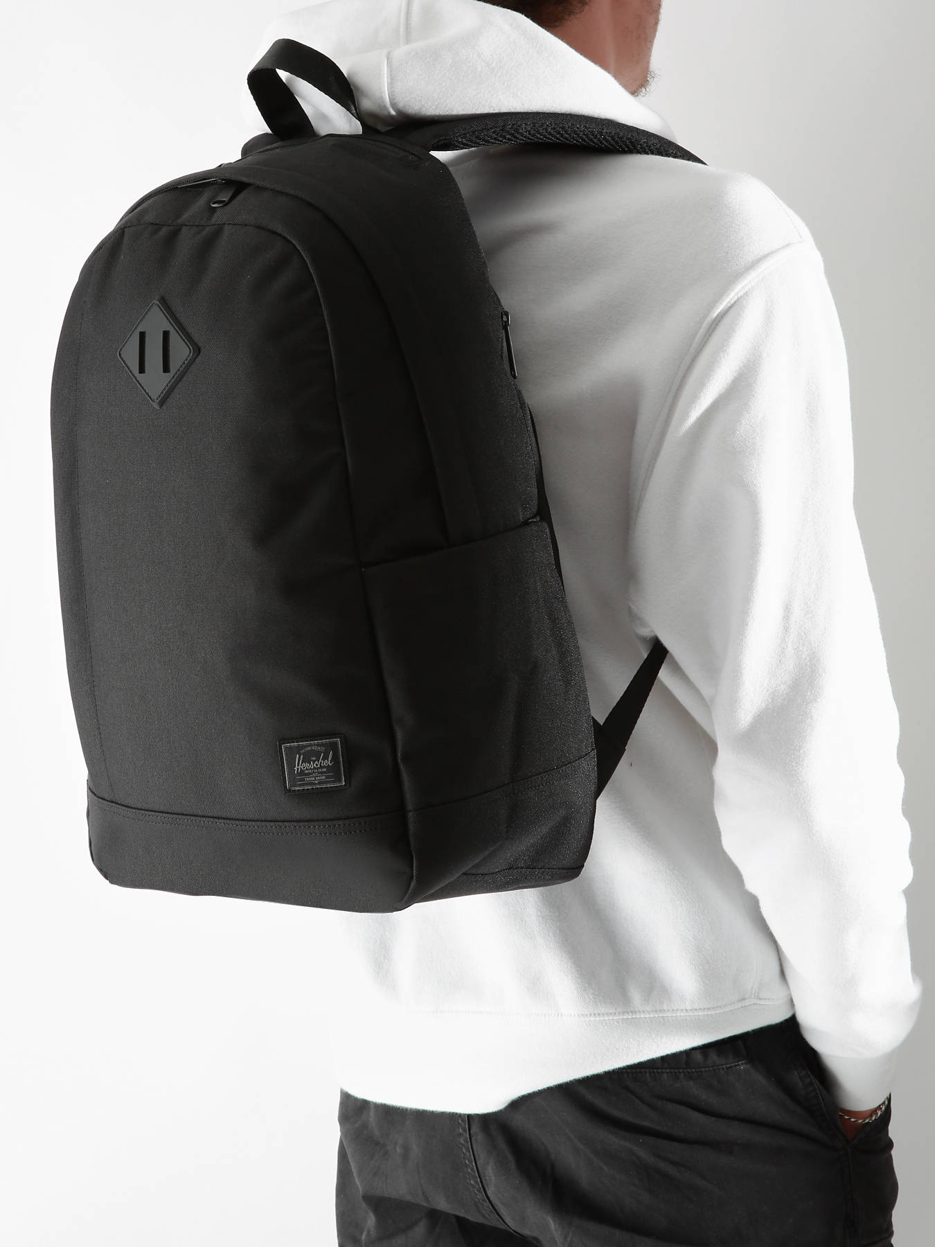 Sac  dos 1 compartiment + PC 15
