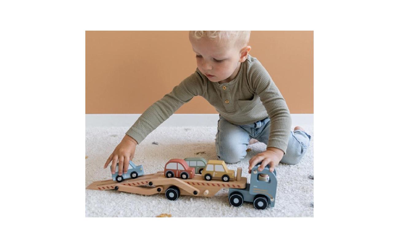 Little Dutch Houten truck FSC met 4 auto's en popje