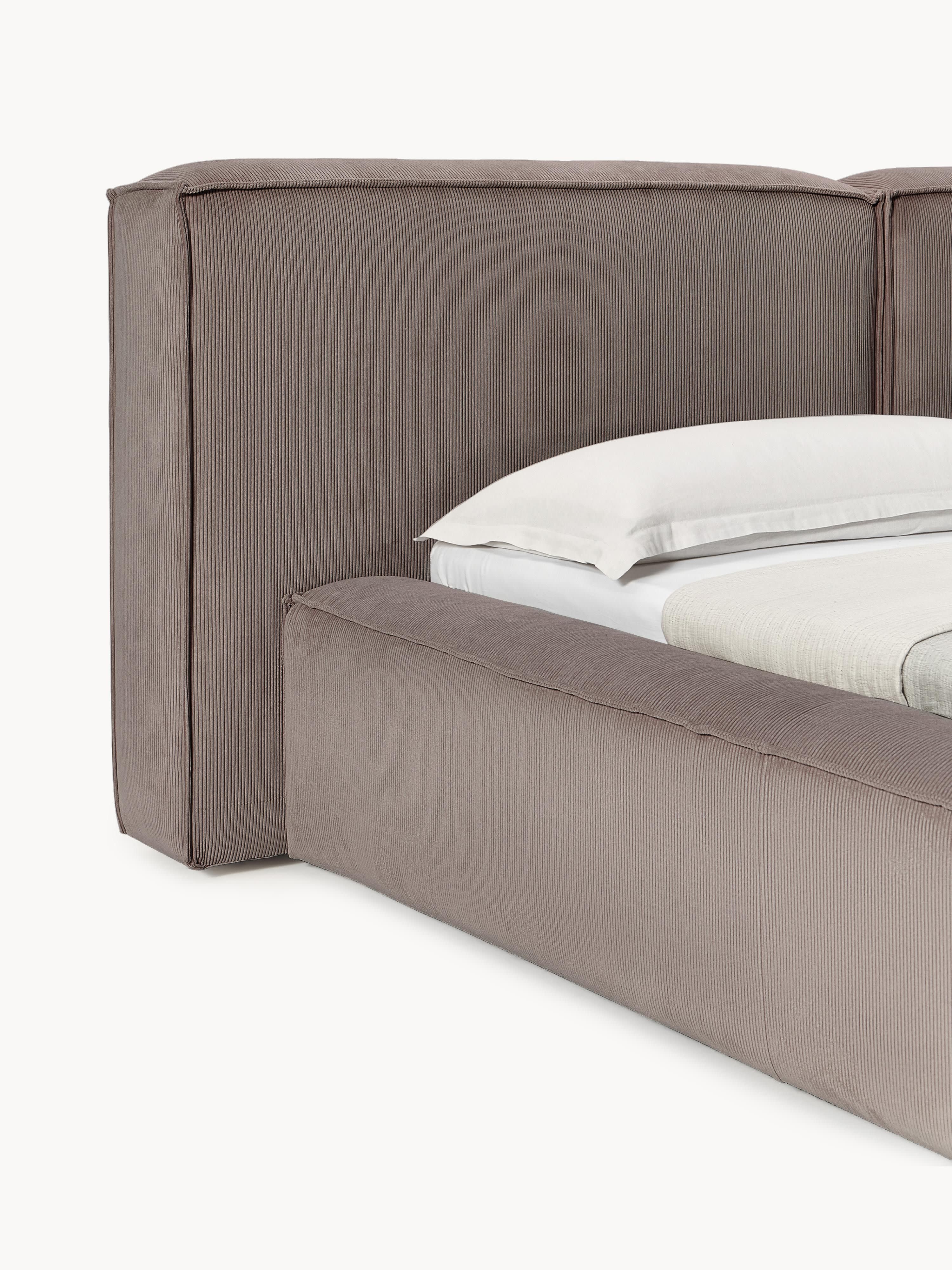 Gestoffeerd bed Lennon van corduroy