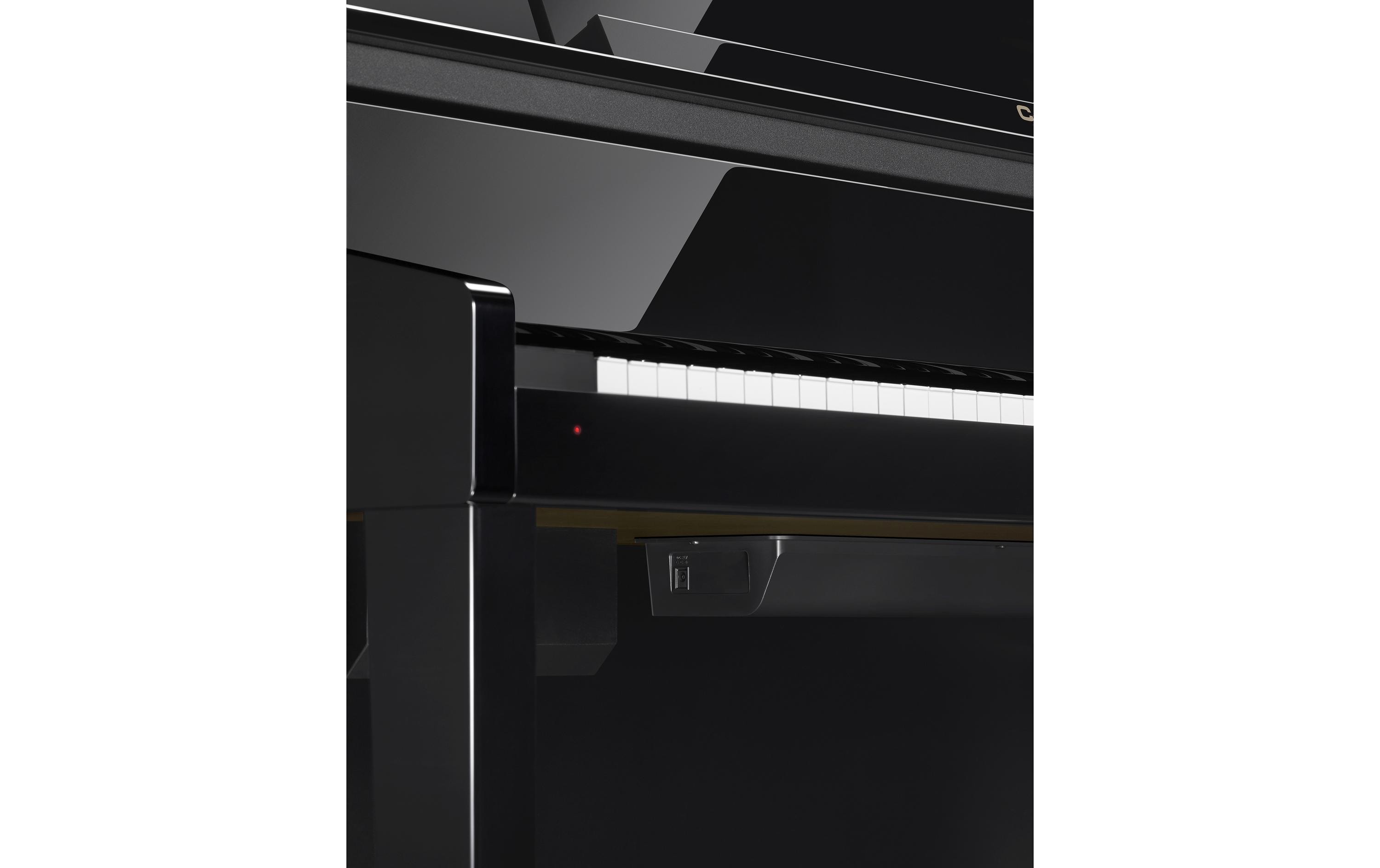 E-Piano CELVIANO Grand Hybrid GP-510BP Schwarz, poliert<br>E-Piano mit gewichtetem Natural-Grand-Hammer-Action-Keyboard mit 88 Tasten