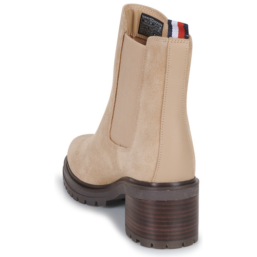 Tommy Hilfiger - Outdoor Chelsea Mid Heel Boot - Beige