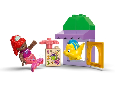LEGO Kraampje van Ariël en Botje (10420)
