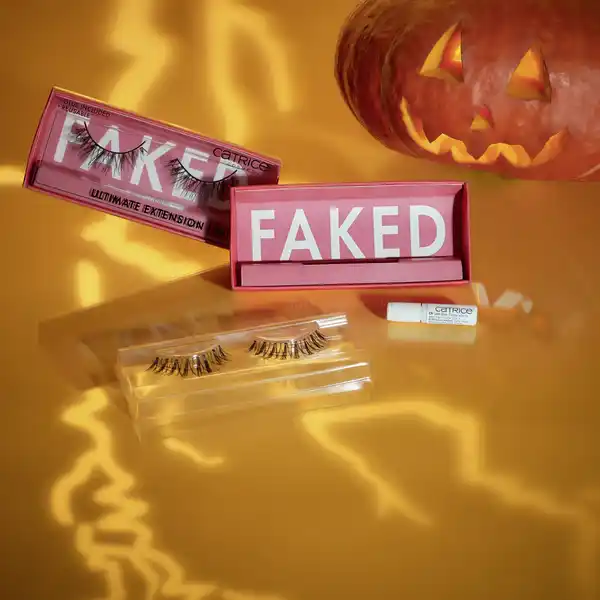Faked Ultimate Extension Lashes