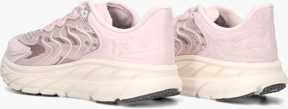roze hoka sneakers clifton ls