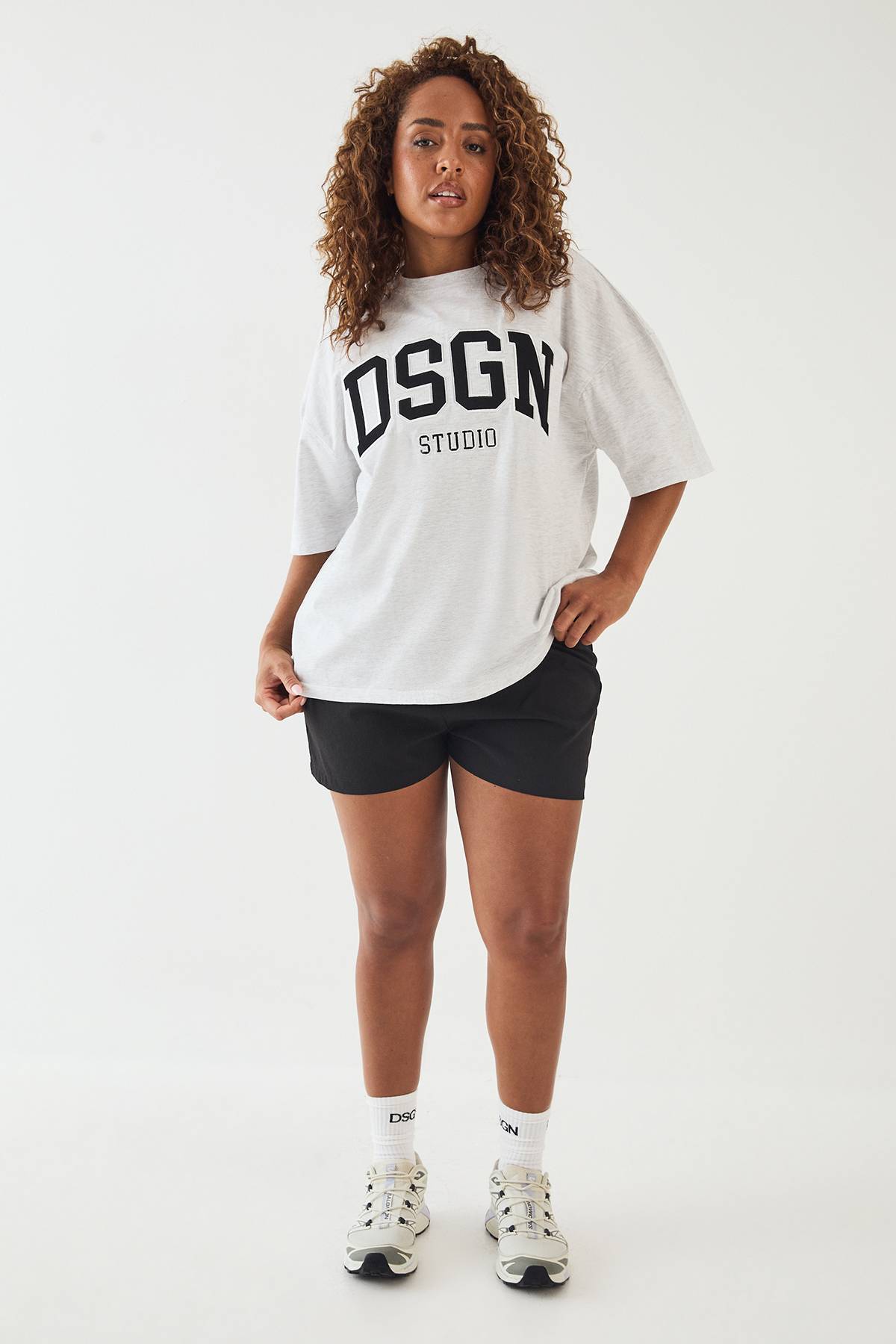 T-shirt Oversize À Appliqué Universitaire Dsgn Studio