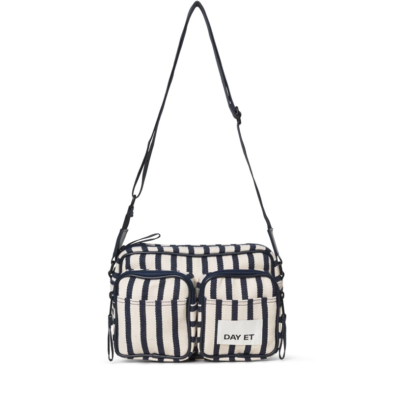 DAY ET<br>Crossbody Day GW J Beachy SB D