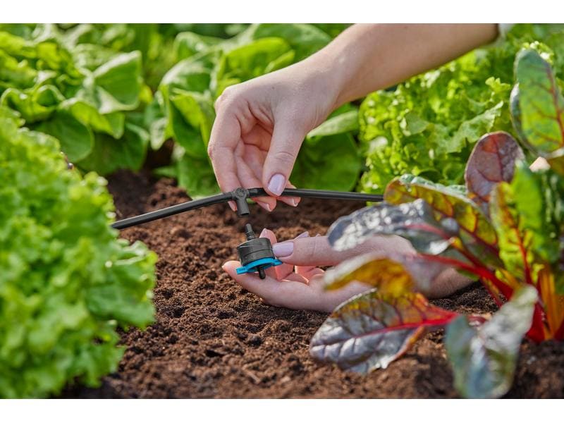 GARDENA T-Stück für Sprühdüsen Micro-Drip-System Für einen stabilen Halt von Sprühdüsen und Endtropfern im Verteilerrohr