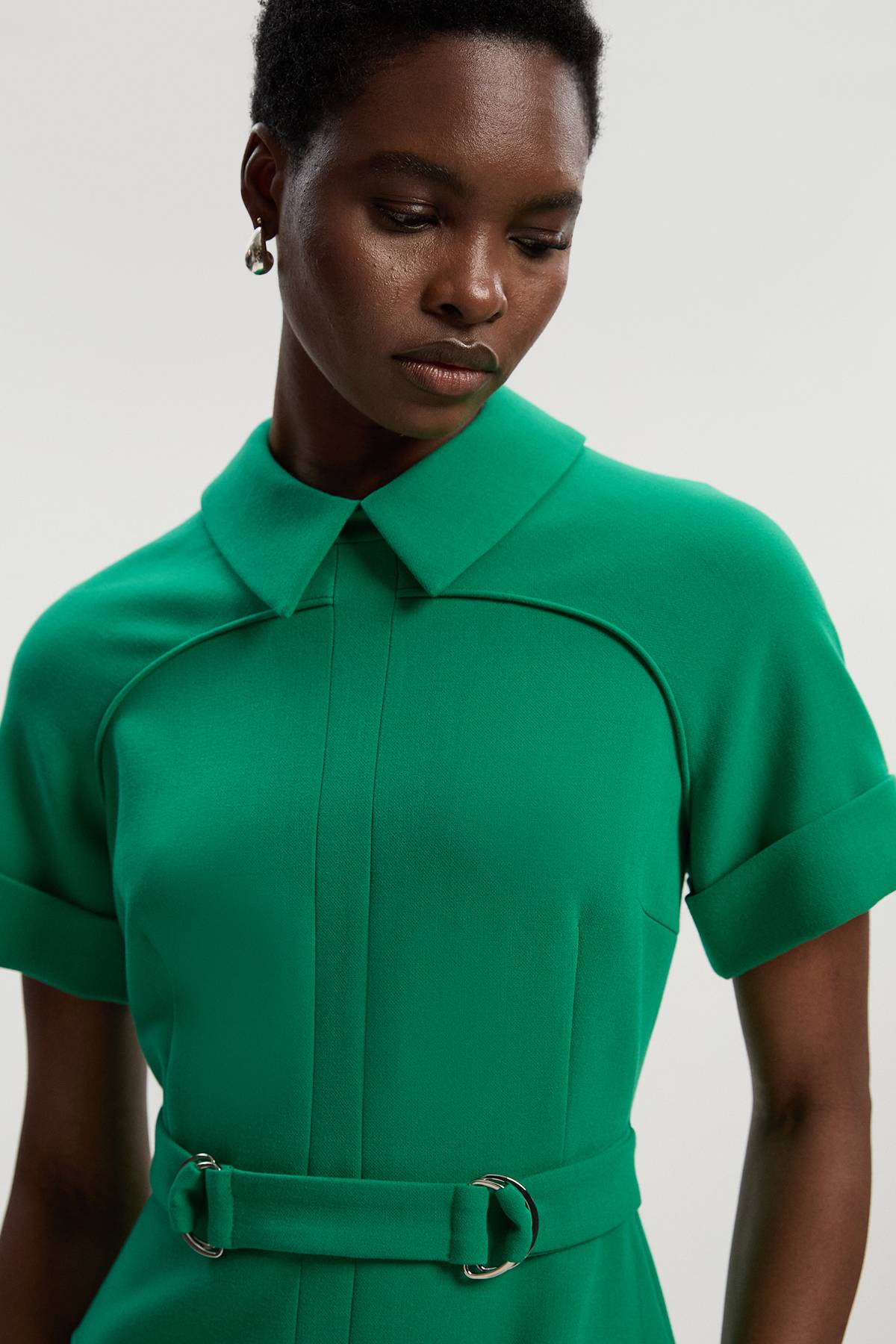 KarenMillen Robe Midi Évasée à Détail Patte Extensible Compacte
