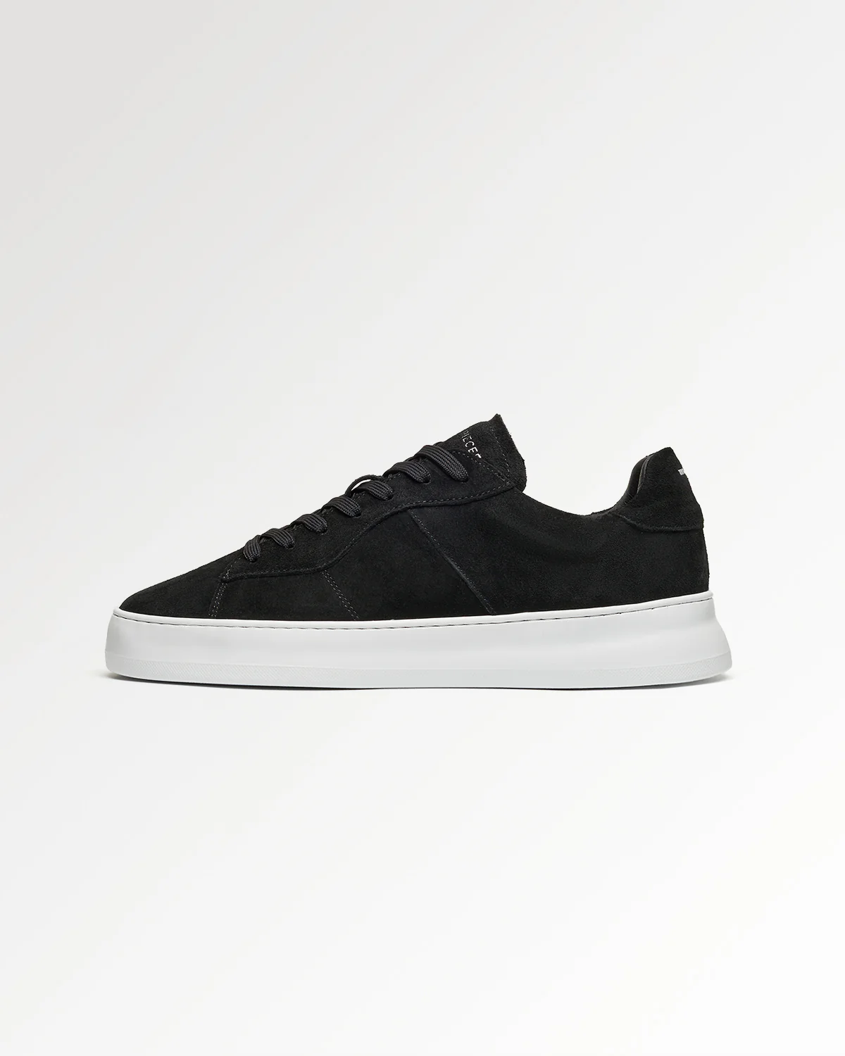 Court Suede Black