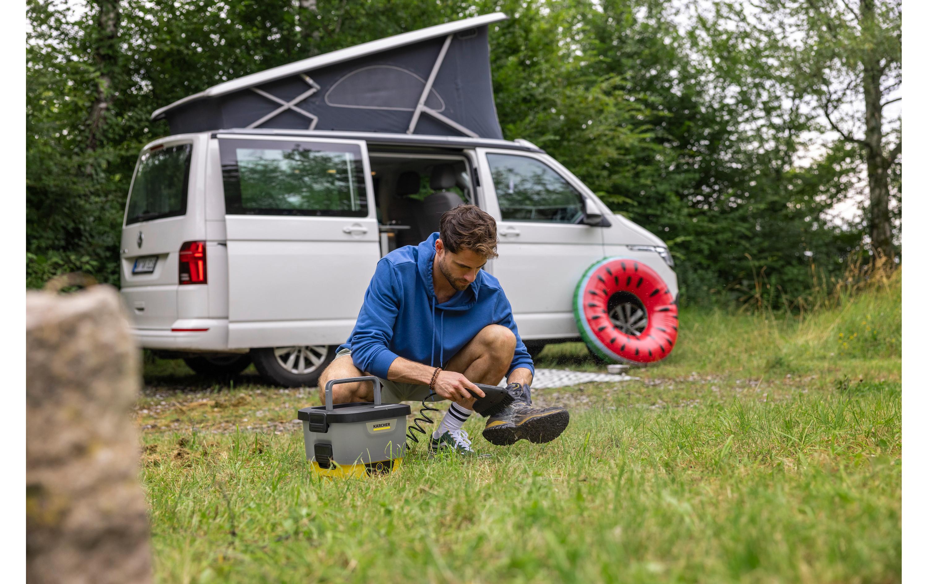 Mobile Outdoor Cleaner OC 4 + Adventure<br>Kompakte Druckreiniger inkl. Adventure-Zubehörtasche