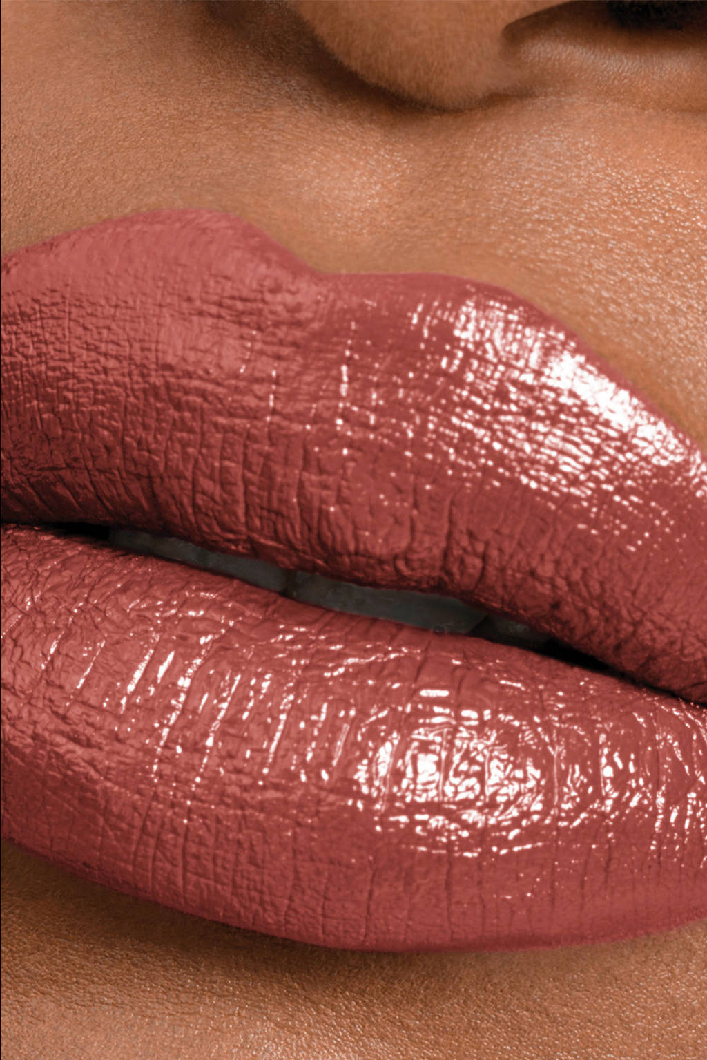 Echt super stay . Blijft de hele dag goed zitten. Geeft niet af, mooieSuperStay 24HRS lippenstift - 185 Rose Dust