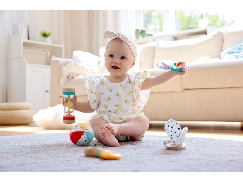 Hape Musikspielzeug 5-in-1-Baby-Sensorik-Set 5-tlg Spielzeugset fördert die sensorische Entwicklung