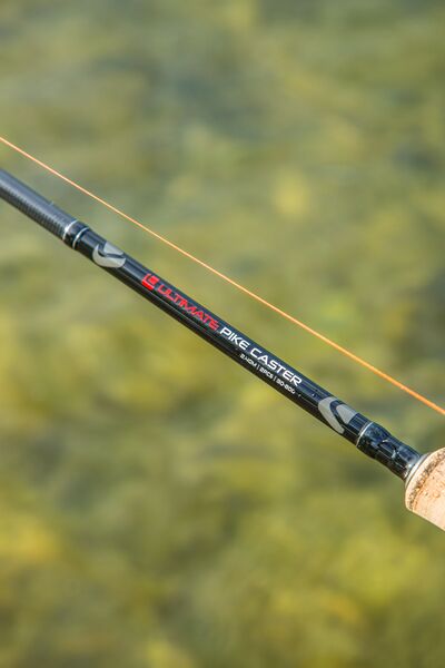 Canne casting brochet Ultimate Pike Caster 2.40m 30-80g