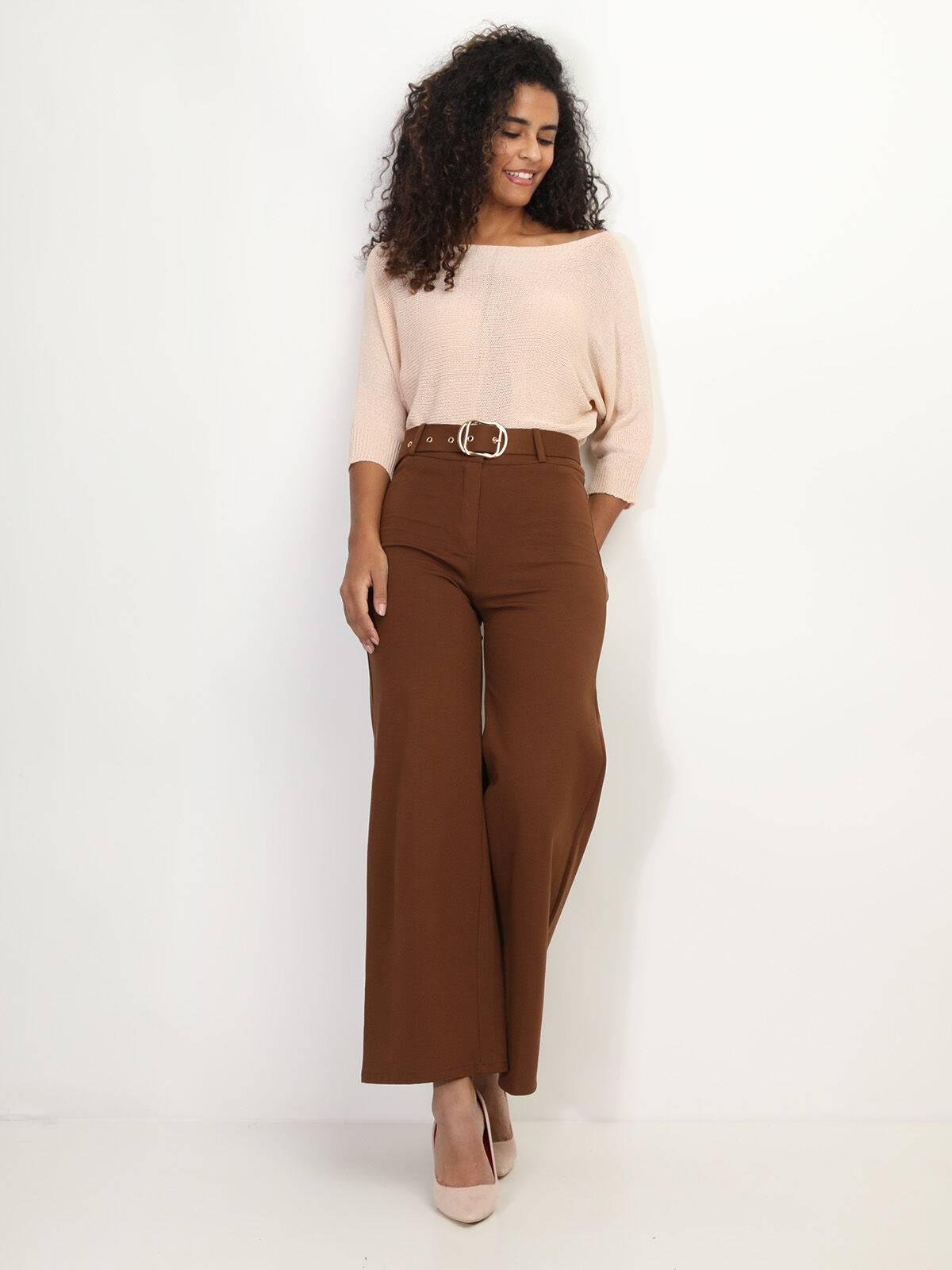 Pantalon évasé avec ceinture- Marron