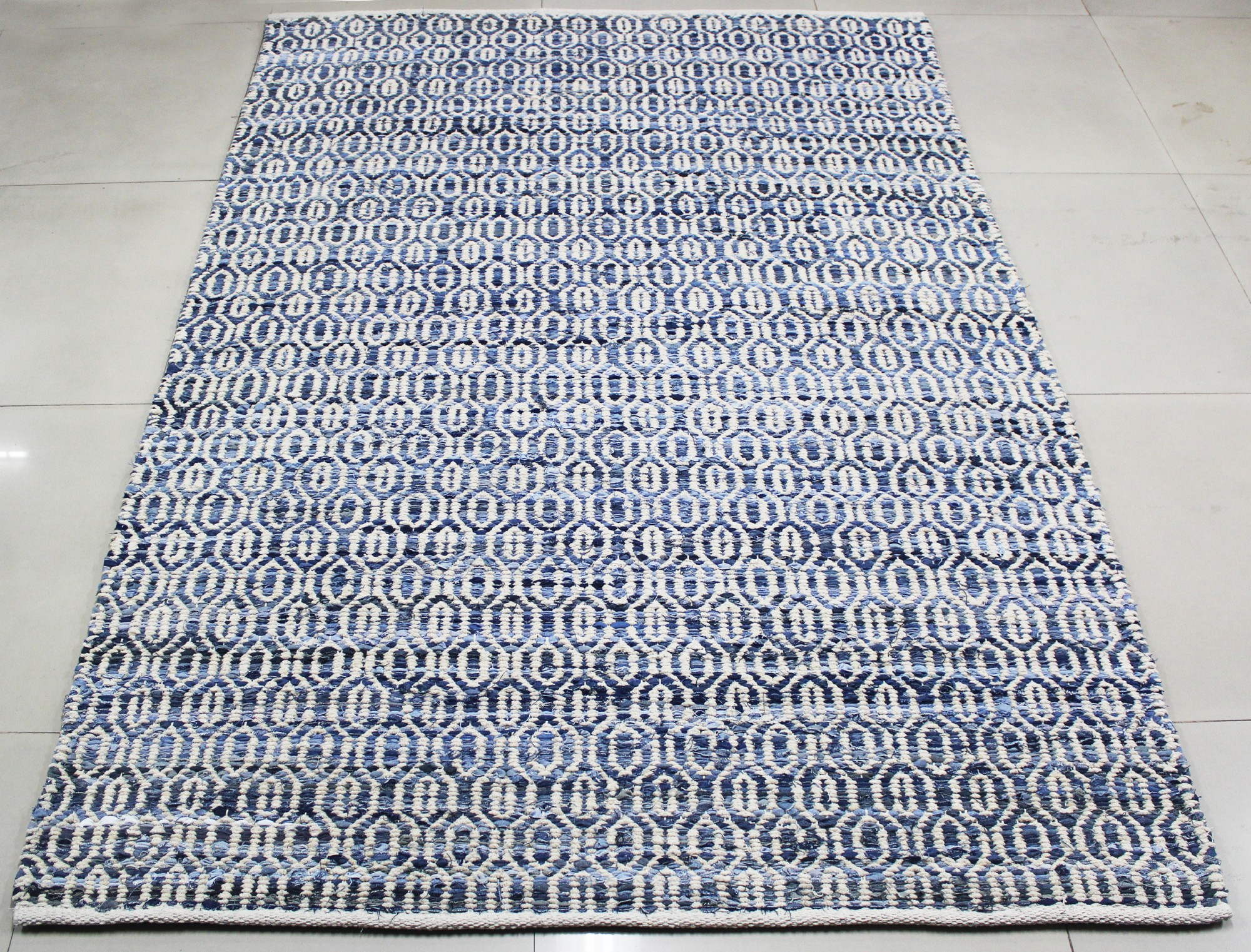 Teppich 'Pancami', blau-weiß, 200 x 140 cm & 240 x 170 cm von fischer's lagerhaus
