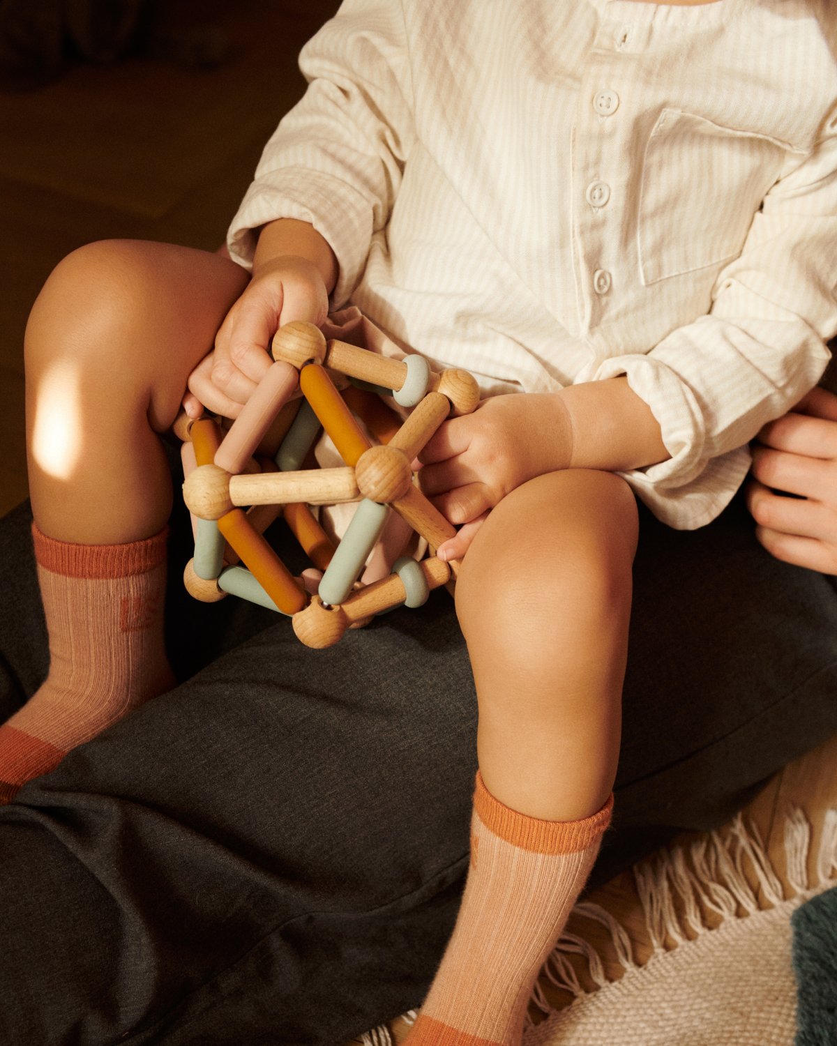 Babyleke Ball – Tre og Silikon | Annemette Baby Motoric Toy