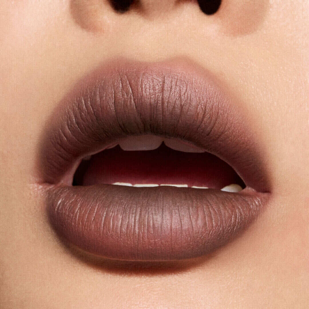 MAC POWDER KISS Hazy Matte Lipstick