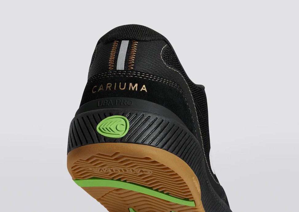Cariuma UBA Pro Black Suede 6.5 US / 39 EU