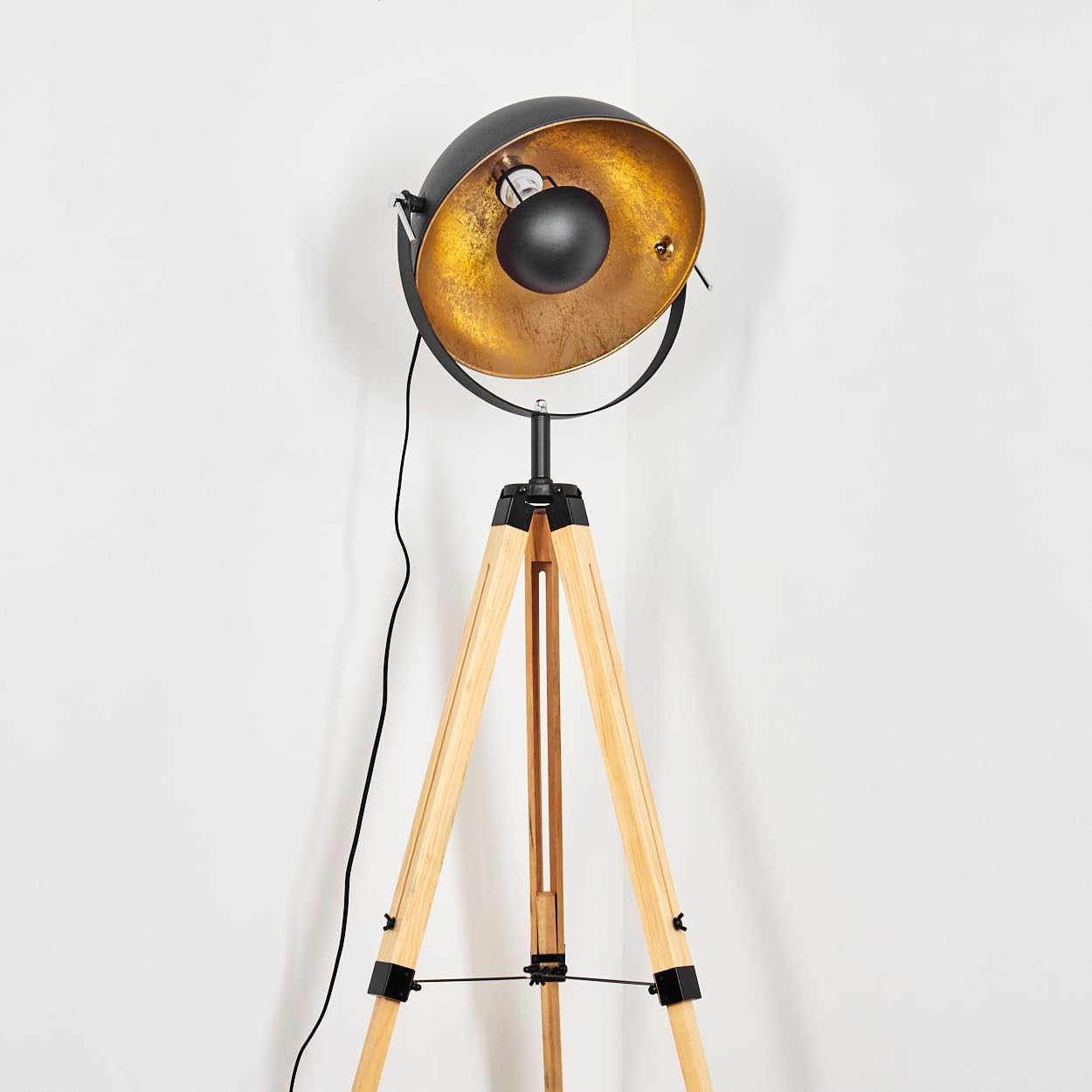 HOFSTEIN Stehleuchte Jupiter, Stehlampe aus Holz/Metall in Naturfarben/Schwarz/Goldfarben, Leuchte im Boho-Style, Höhe 167 cm, Ø 40 cm, Fußschalter - Wohnzimmer, Schlafzimmer, Esszimmer, Flur, Büro